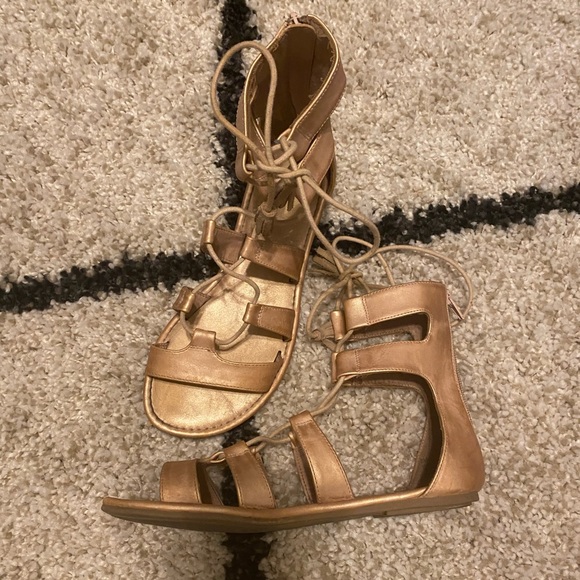 GLADIATOR sandals!!!!! - Picture 3 of 3